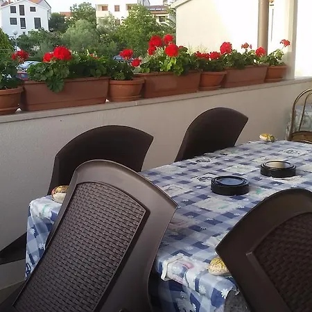 Milan Apartment *