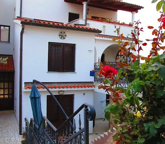 Milan 아파트 빈쿠란